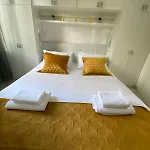 George Apartment, Renovated 2024, Downtown Apartamento