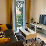 George Apartment, Renovated 2024, Downtown Apartamento Split