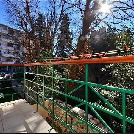 Apartment George Apartment, Renovated 2024, Downtown Split