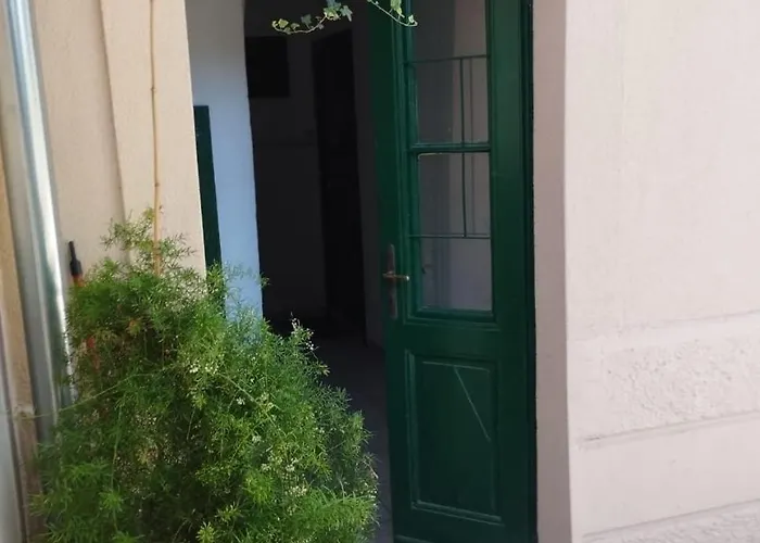 George Apartment, Renovated 2024, Downtown Apartament Split