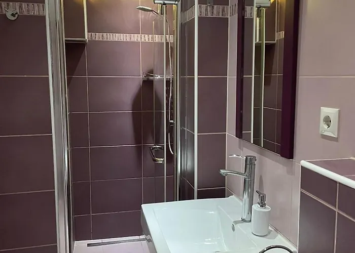 George Apartment, Renovated 2024, Downtown Apartament Split
