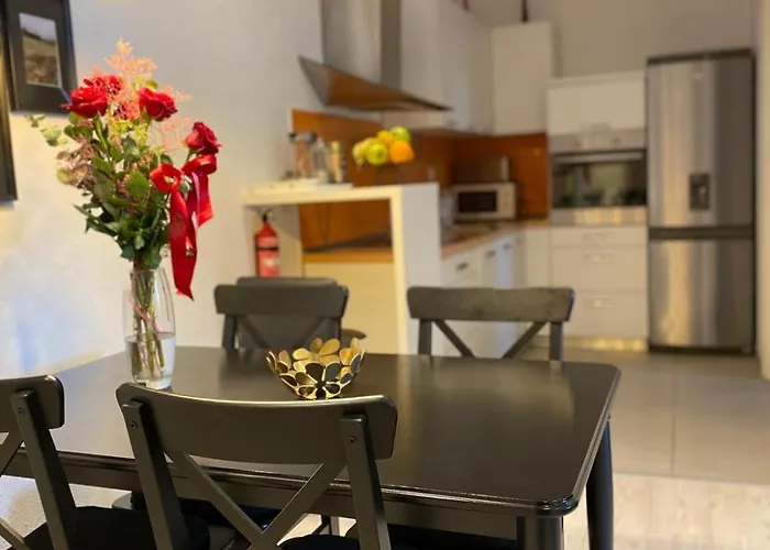 Apartament George Apartment, Renovated 2024, Downtown *